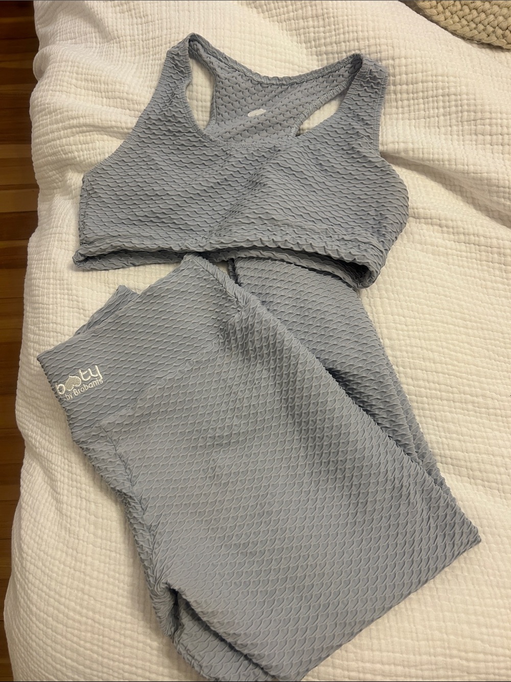 BootybyBrabants - Sports Bra & Leggings